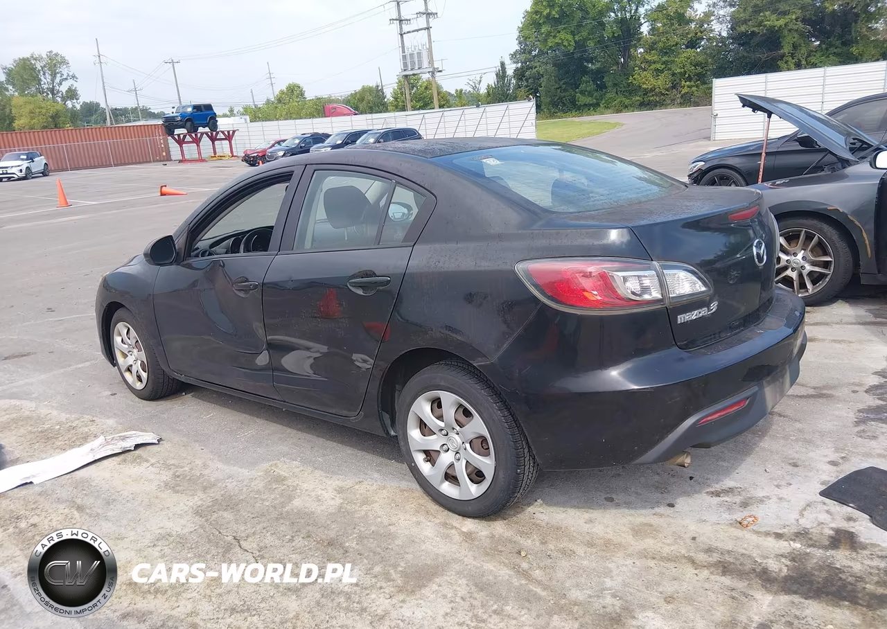 2011 Mazda Mazda3 I Sport VIN:JM1BL1UF6B1491045 - 14
