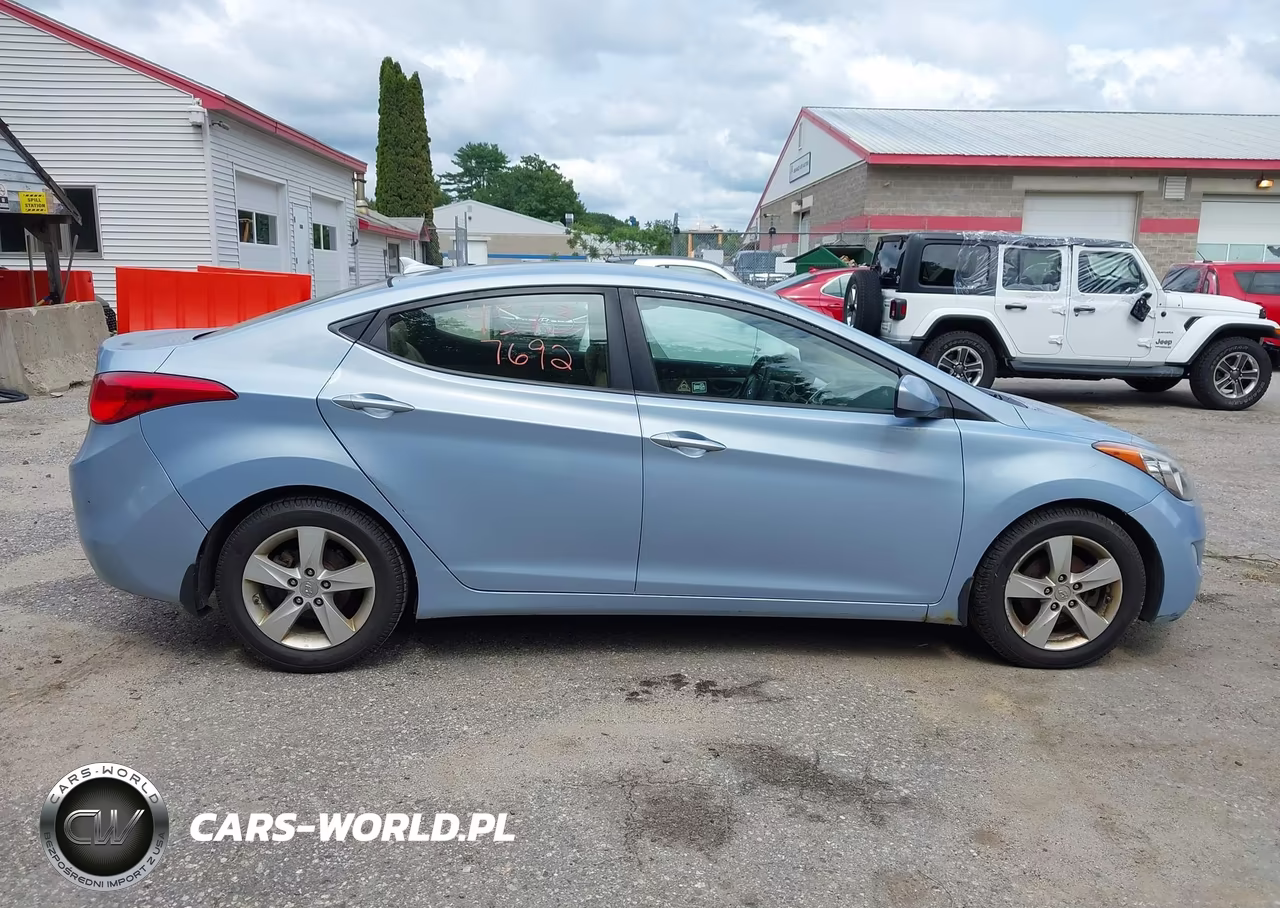 2013 Hyundai Elantra Gls VIN:KMHDH4AE6DU774520 - 14