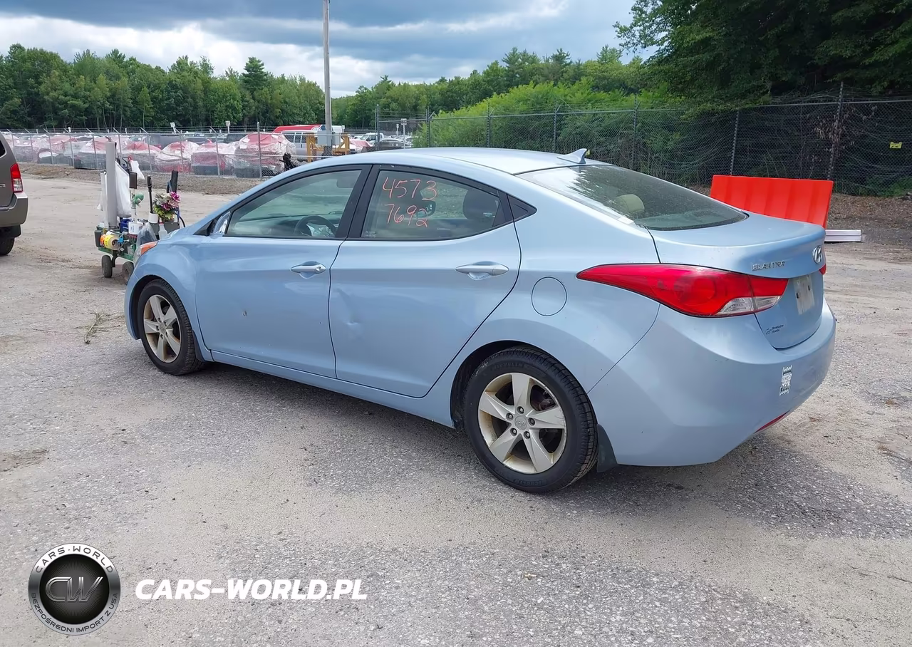 2013 Hyundai Elantra Gls VIN:KMHDH4AE6DU774520 - 3