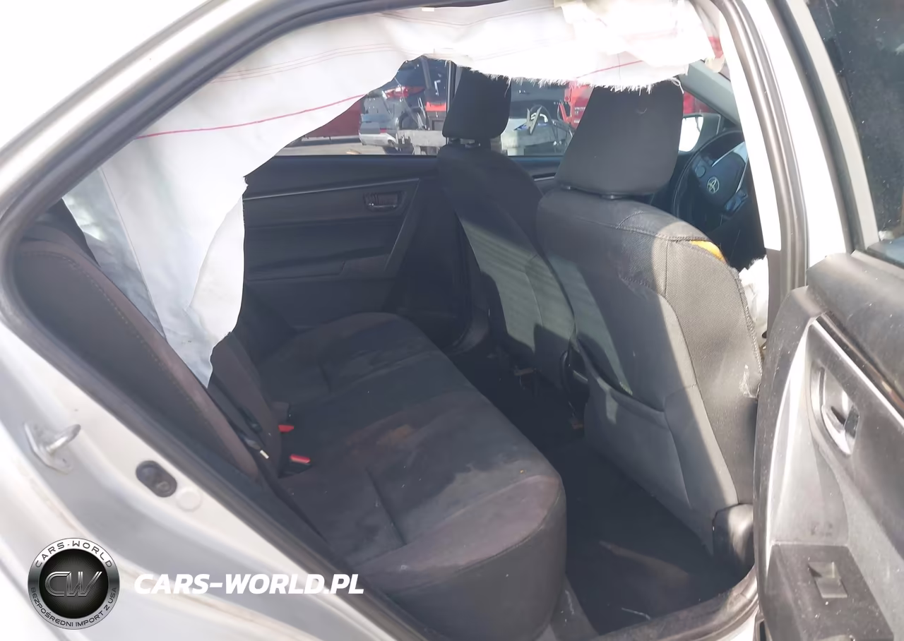 2018 Toyota Corolla Le VIN:5YFBURHE7JP761214 - 8