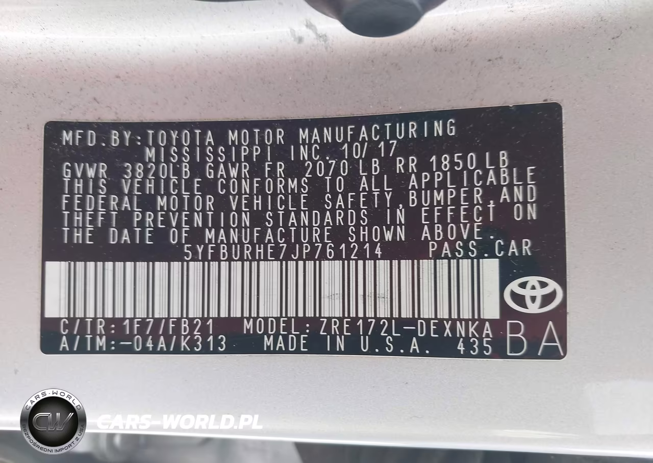 2018 Toyota Corolla Le VIN:5YFBURHE7JP761214 - 9