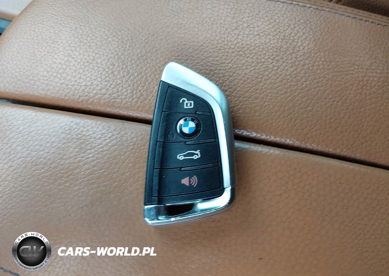 2016 BMW X6 Sdrive35I VIN:5UXKU0C5XG0F93415 - 11