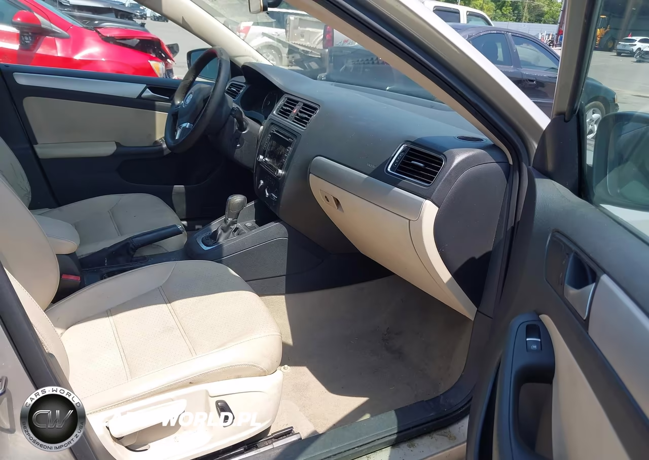 2014 Volkswagen Jetta 1.8T Se VIN:3VWD17AJ9EM256573 - 5