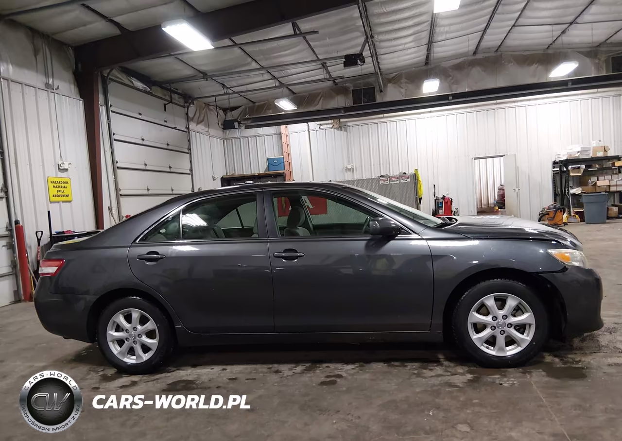 2011 Toyota Camry Le VIN:4T1BF3EK4BU230893 - 13