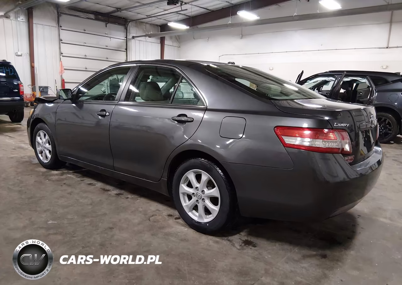 2011 Toyota Camry Le VIN:4T1BF3EK4BU230893 - 3