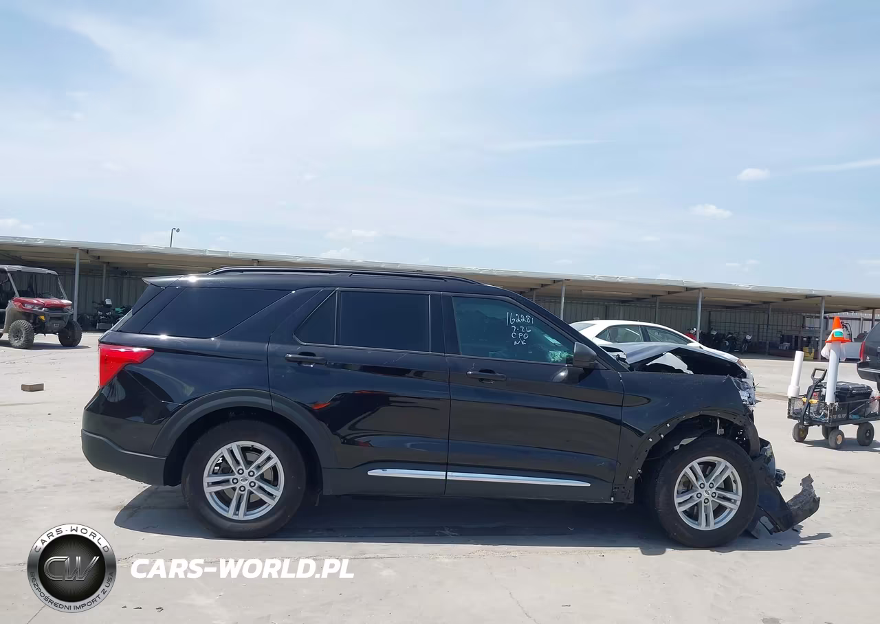 2024 Ford Explorer Xlt VIN:1FMSK7DH1RGA67900 - 12