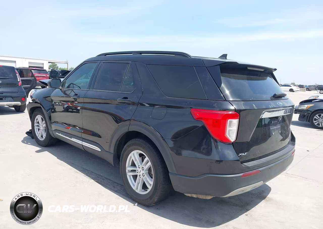 2024 Ford Explorer Xlt VIN:1FMSK7DH1RGA67900 - 3
