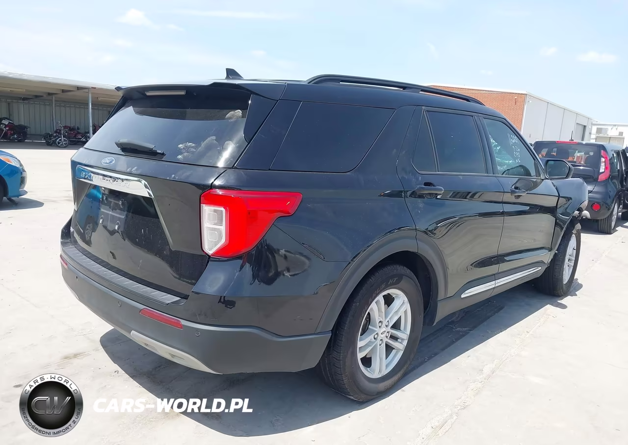 2024 Ford Explorer Xlt VIN:1FMSK7DH1RGA67900 - 4