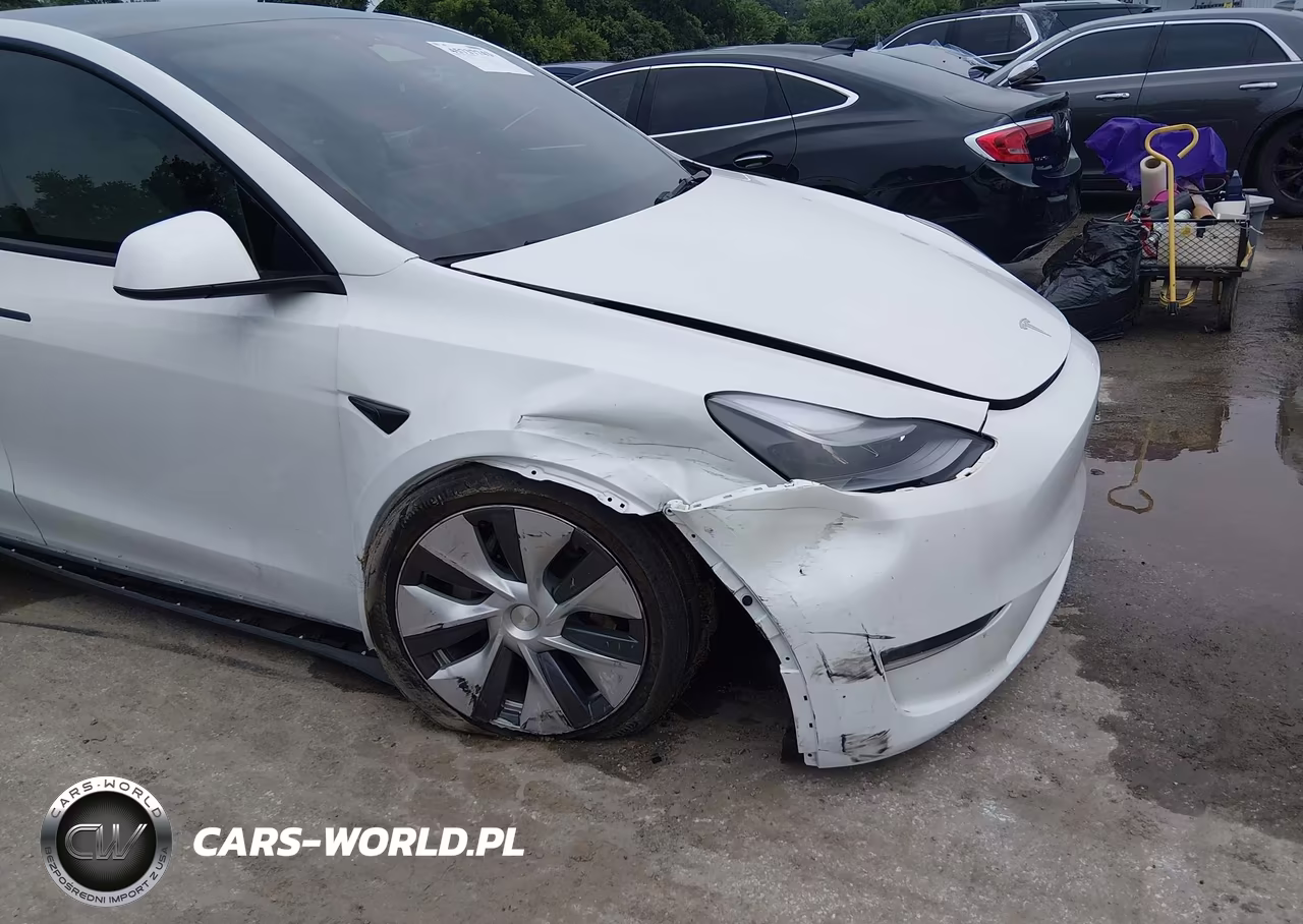 2023 Tesla Model Y Awd-Long Range Dual Motor All-Wheel Drive VIN:7SAYGDEE5PF694905 - 6