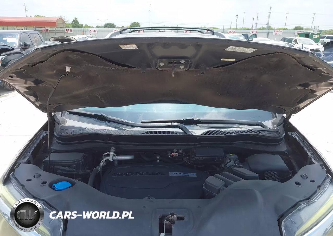 2016 Honda Pilot Touring VIN:5FNYF6H99GB093488 - 10