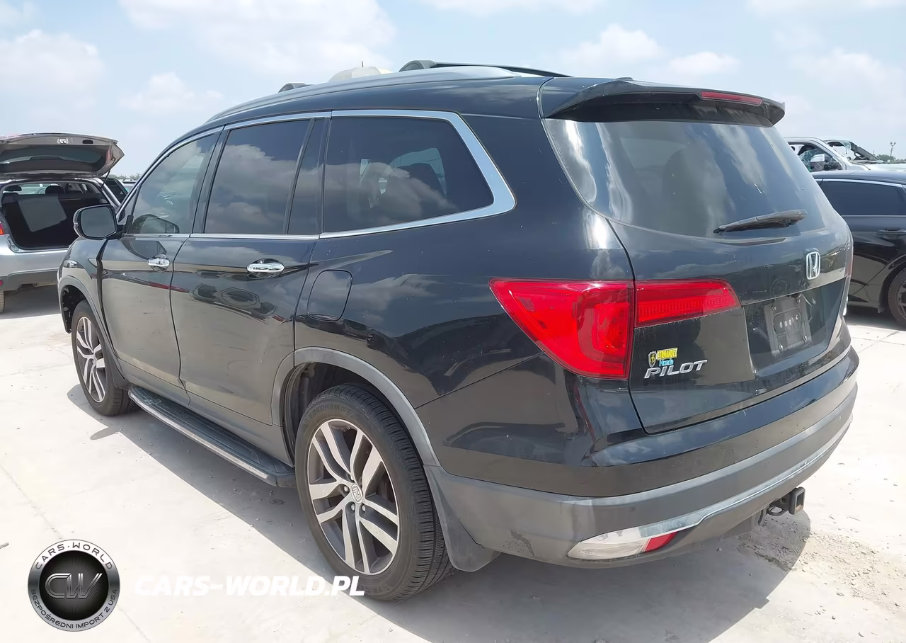 2016 Honda Pilot Touring VIN:5FNYF6H99GB093488 - 3
