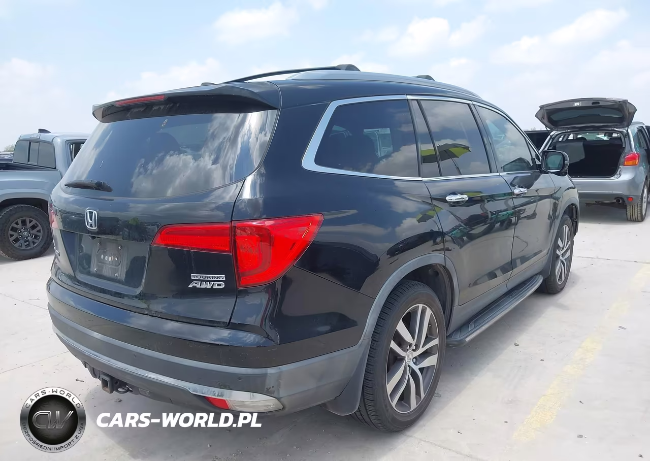 2016 Honda Pilot Touring VIN:5FNYF6H99GB093488 - 4