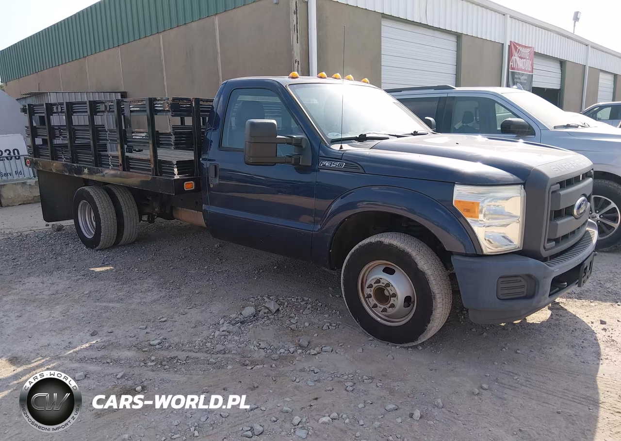 2014 Ford F-350 Chassis Xl