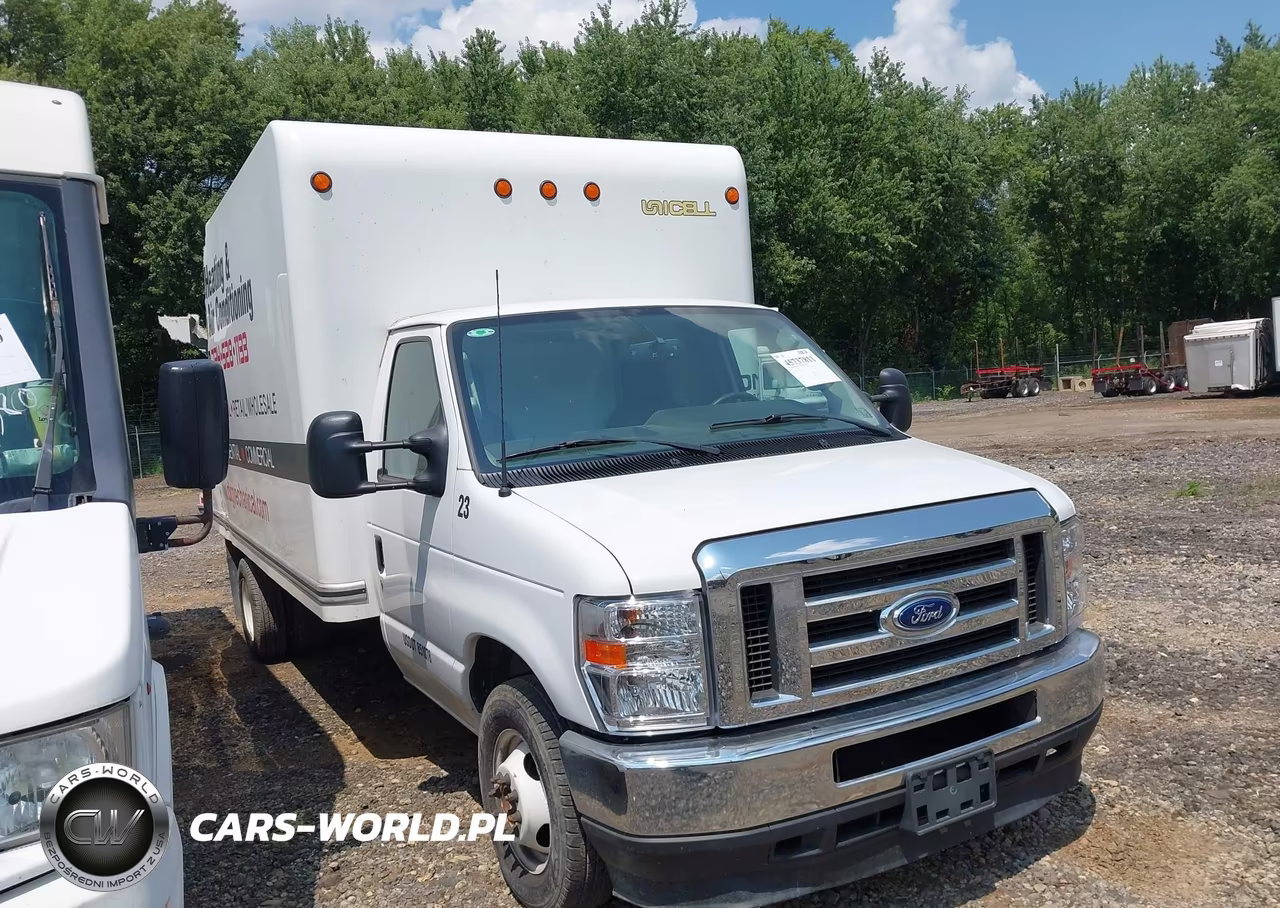 2025 Ford E-350 Cutaway VIN:1FDWE3FN9SDD24538 - 1