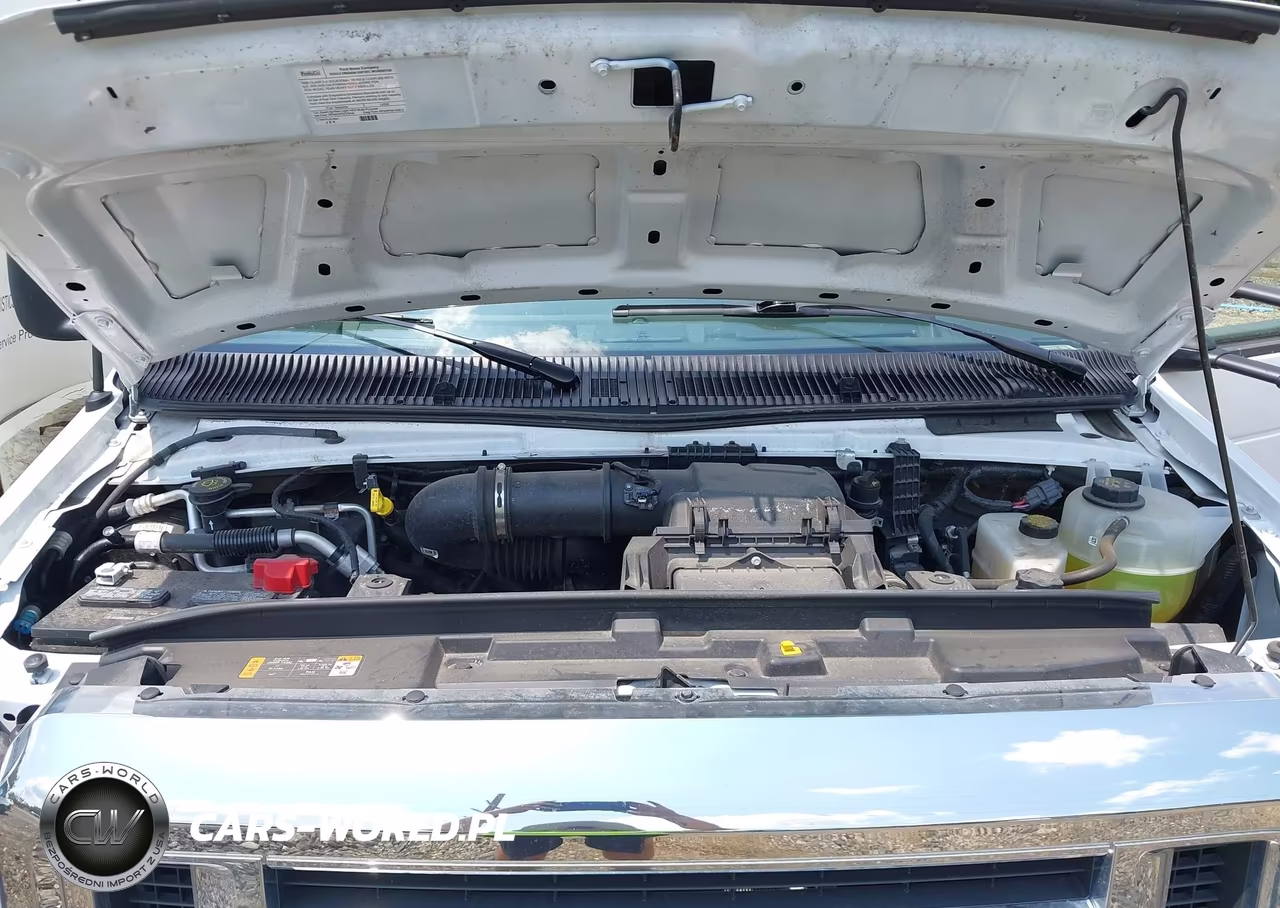 2025 Ford E-350 Cutaway VIN:1FDWE3FN9SDD24538 - 9