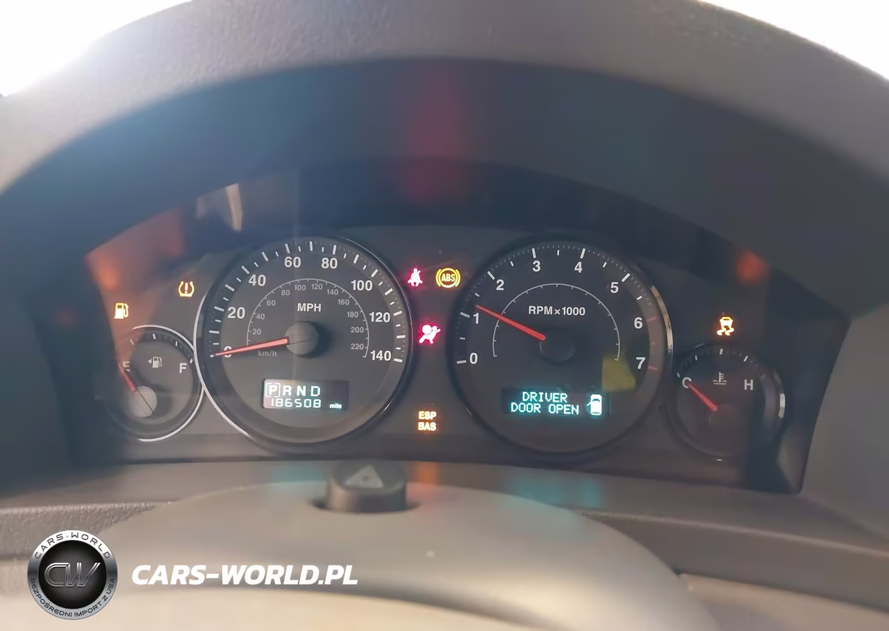 2006 Jeep Grand Cherokee Laredo VIN:1J4GR48K76C185912 - 7