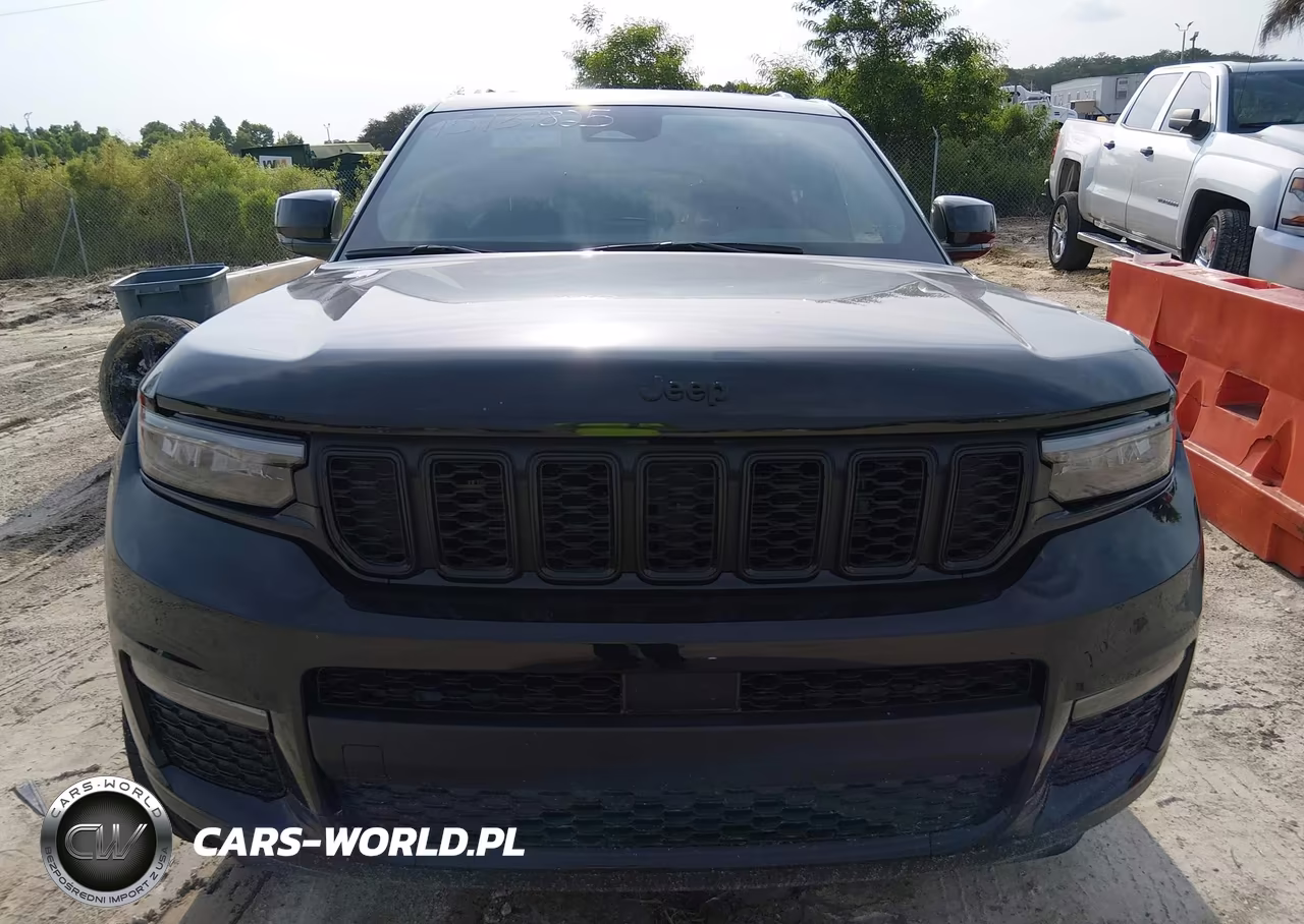 2025 Jeep Grand Cherokee L Limited 4X2 VIN:1C4RJJBG7S8761133 - 13
