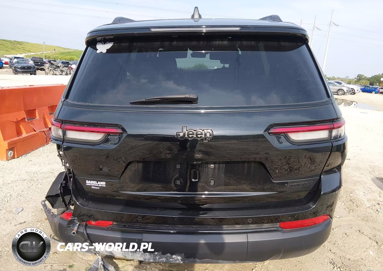 2025 Jeep Grand Cherokee L Limited 4X2 VIN:1C4RJJBG7S8761133 - 17