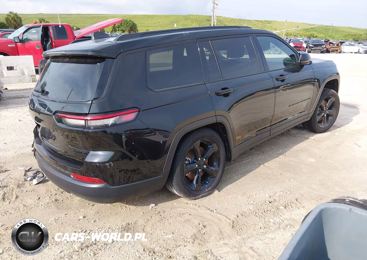 2025 Jeep Grand Cherokee L Limited 4X2 VIN:1C4RJJBG7S8761133 - 4