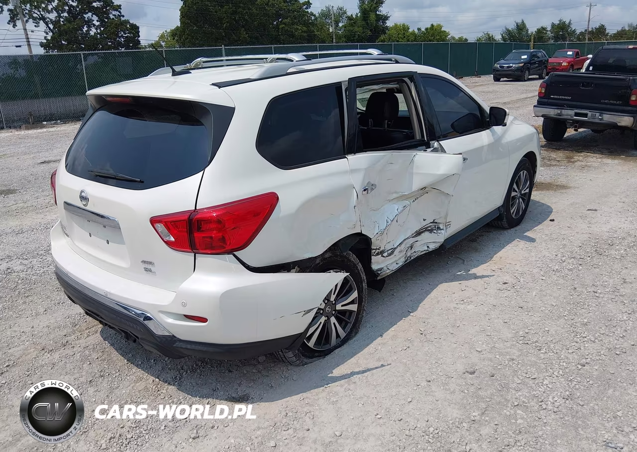 2017 Nissan Pathfinder Platinum-S-Sl-Sv VIN:5N1DR2MMXHC667809 - 4
