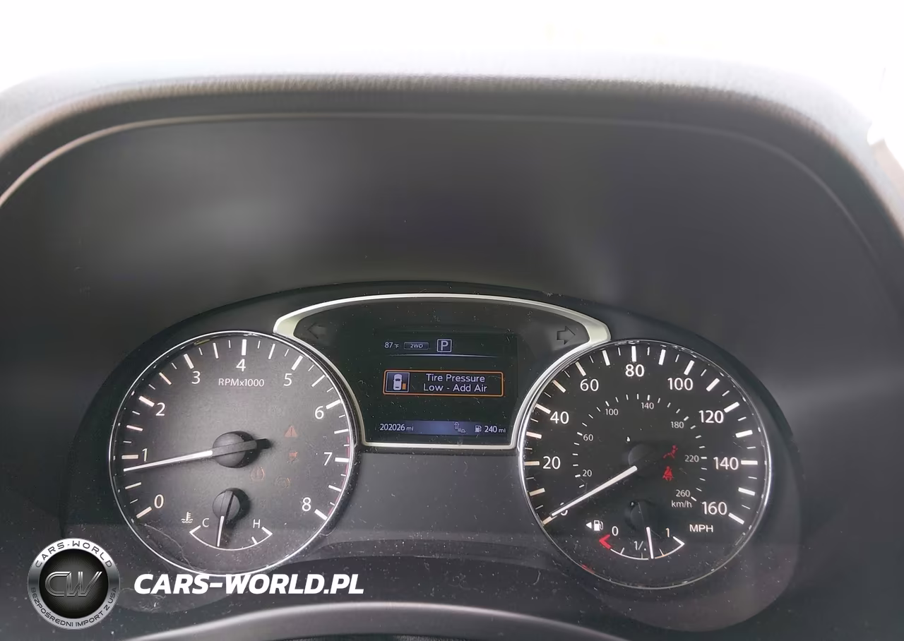 2017 Nissan Pathfinder Platinum-S-Sl-Sv VIN:5N1DR2MMXHC667809 - 7
