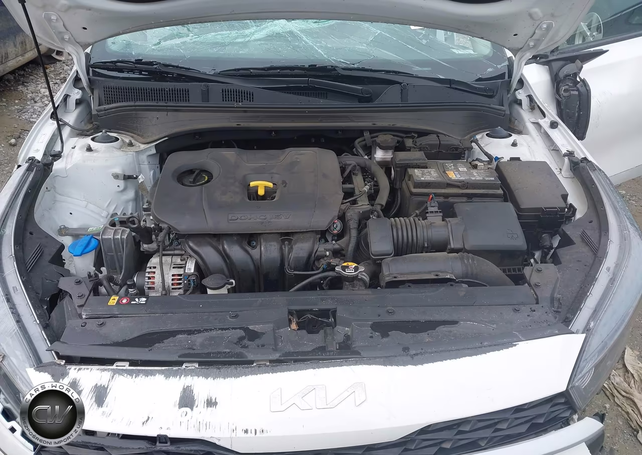 2023 Kia Forte Lxs VIN:3KPF24AD5PE676829 - 10