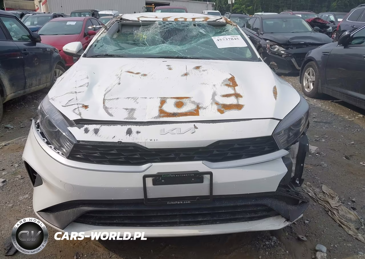 2023 Kia Forte Lxs VIN:3KPF24AD5PE676829 - 12