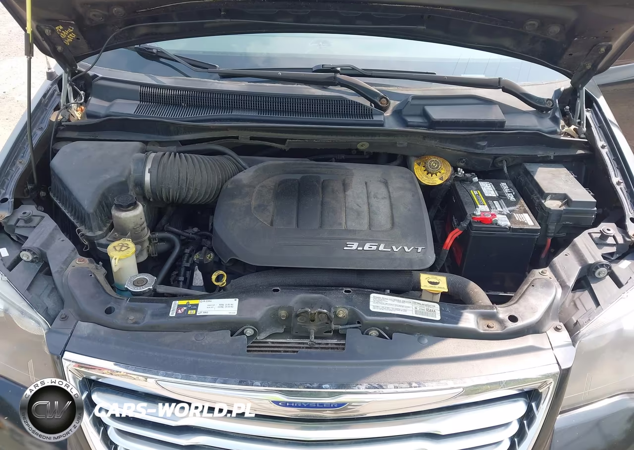 2014 Chrysler Town & Country Touring VIN:2C4RC1BG3ER408648 - 10