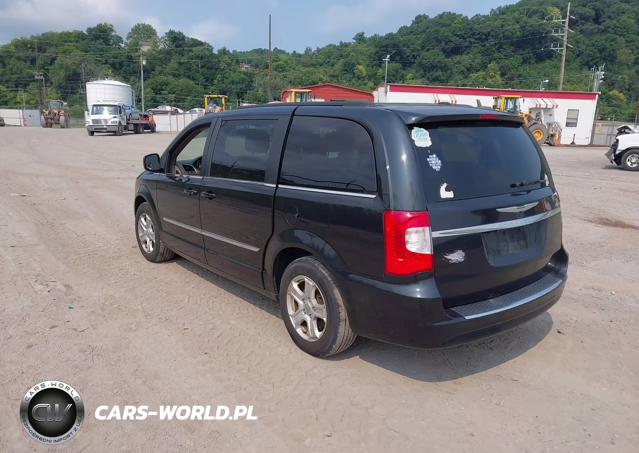 2014 Chrysler Town & Country Touring VIN:2C4RC1BG3ER408648 - 3