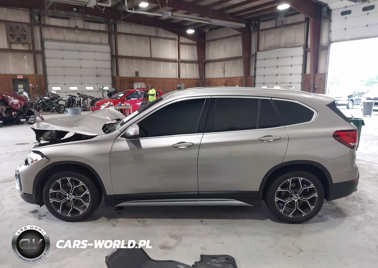 2021 BMW X1 xDrive28I VIN:WBXJG9C02M5U12769 - 14