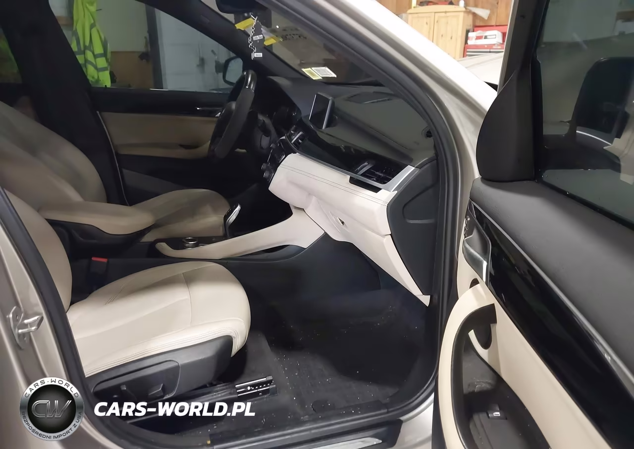 2021 BMW X1 xDrive28I VIN:WBXJG9C02M5U12769 - 5