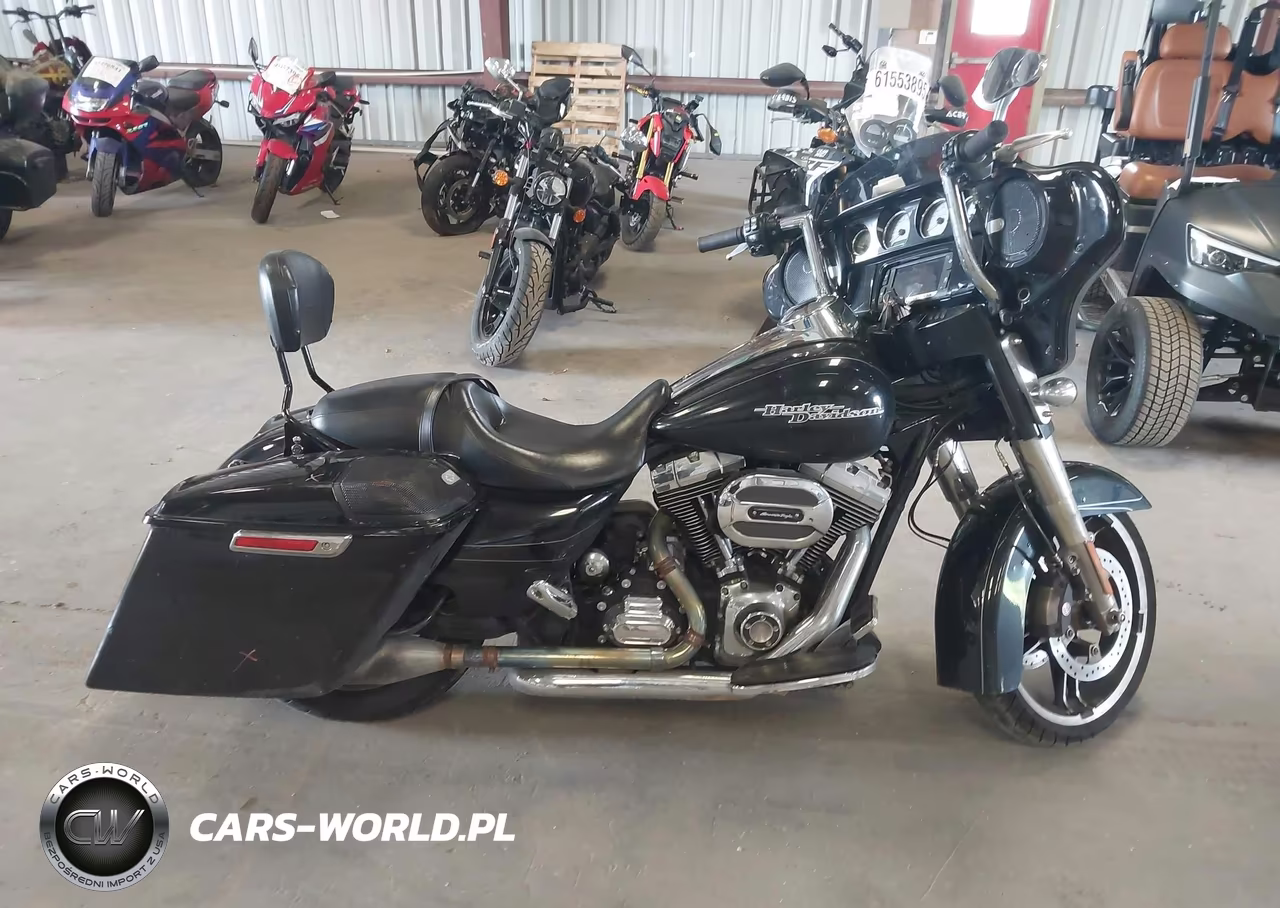 2014 Harley-Davidson Flhxs Street Glide Special VIN:1HD1KRM10EB702688 - 12