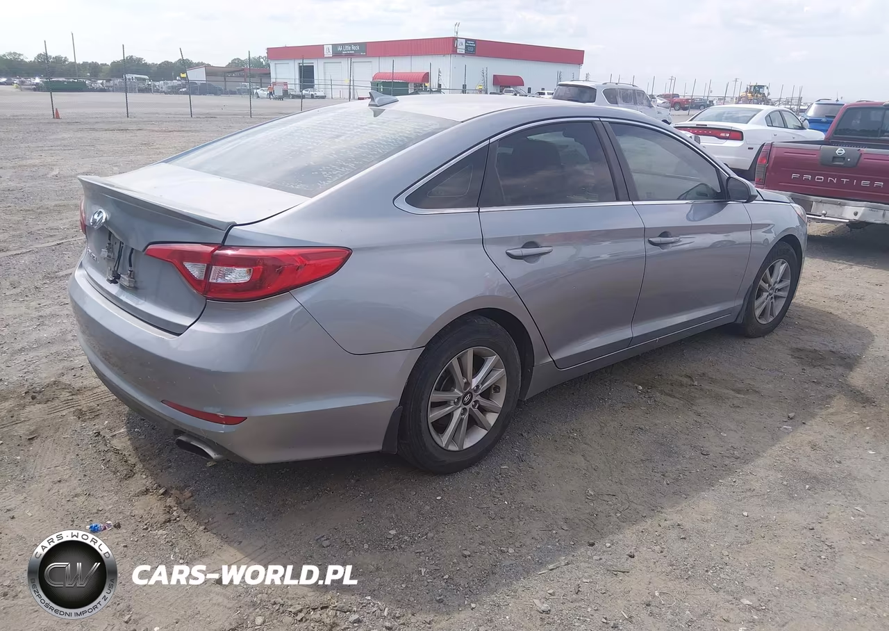 2015 Hyundai Sonata Se VIN:5NPE24AF6FH168571 - 4
