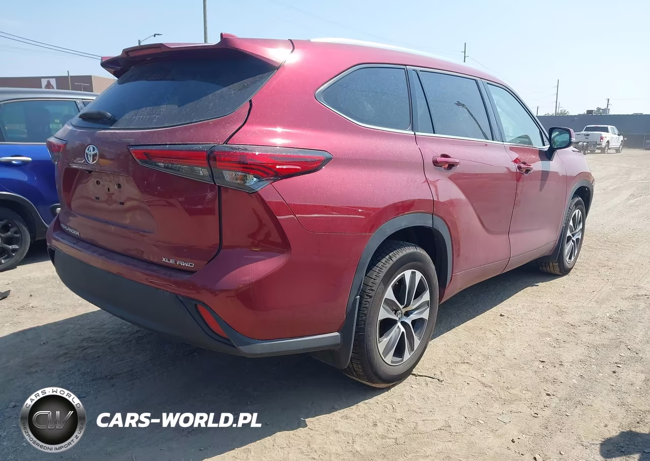 2021 Toyota Highlander Xle VIN:5TDGZRBH0MS550152 - 4