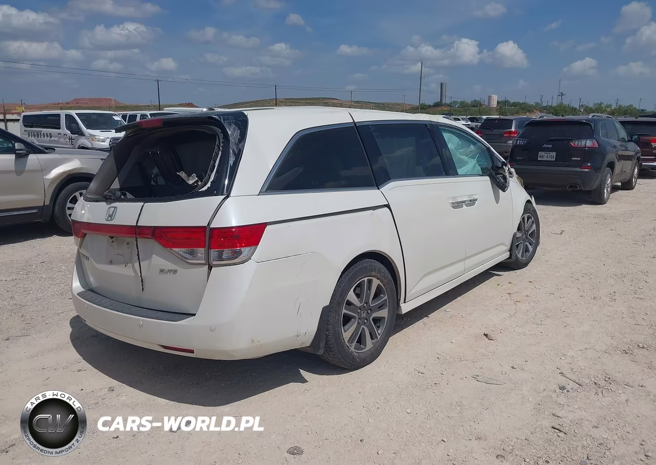 2015 Honda Odyssey Touring-Touring Elite VIN:5FNRL5H98FB102235 - 4