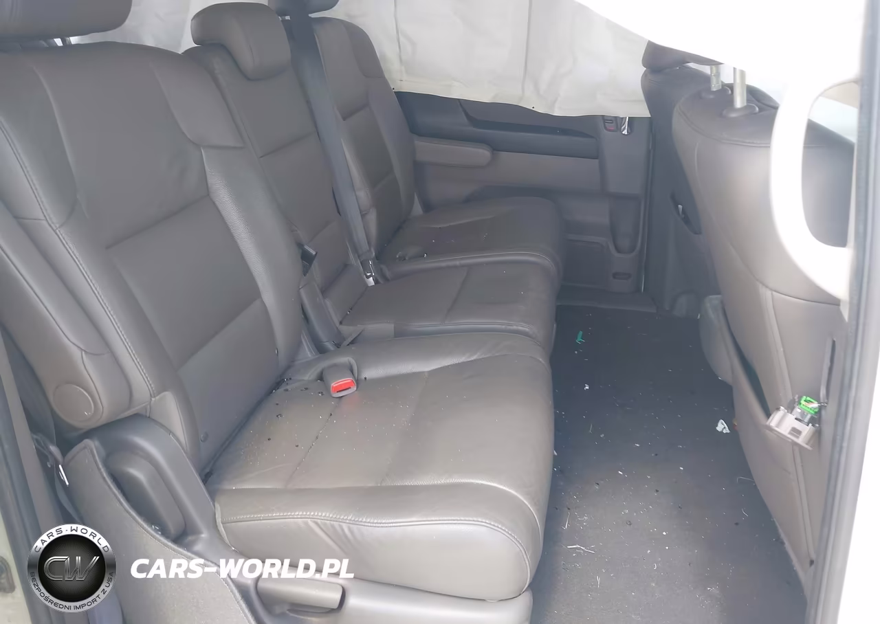 2015 Honda Odyssey Touring-Touring Elite VIN:5FNRL5H98FB102235 - 8