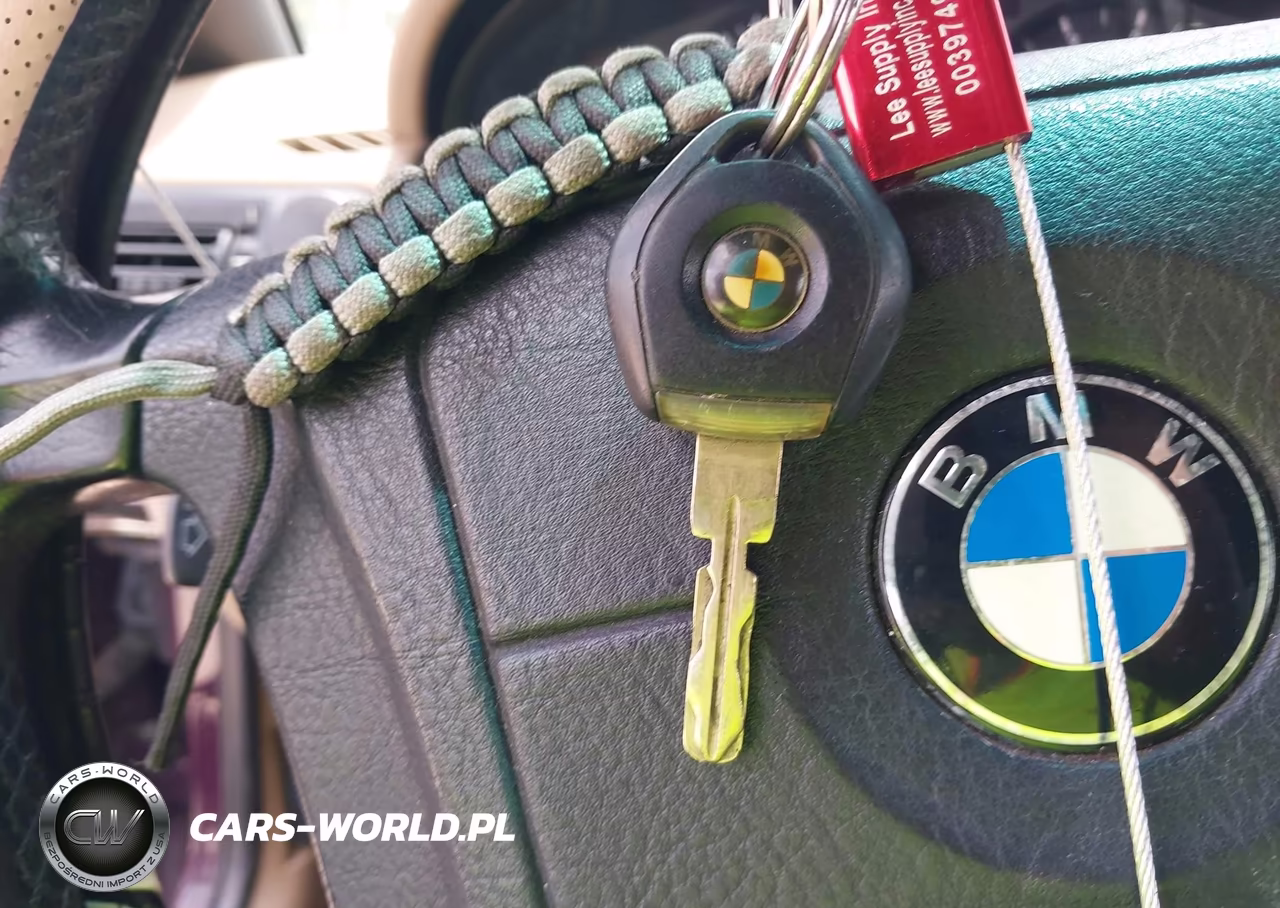1998 BMW Z3 2.8 VIN:4USCJ3325WLB62204 - 11