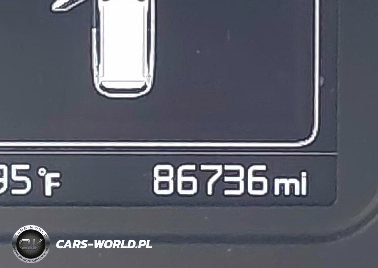 2018 Kia Sorento 2.4L L VIN:5XYPG4A39JG412066 - 15