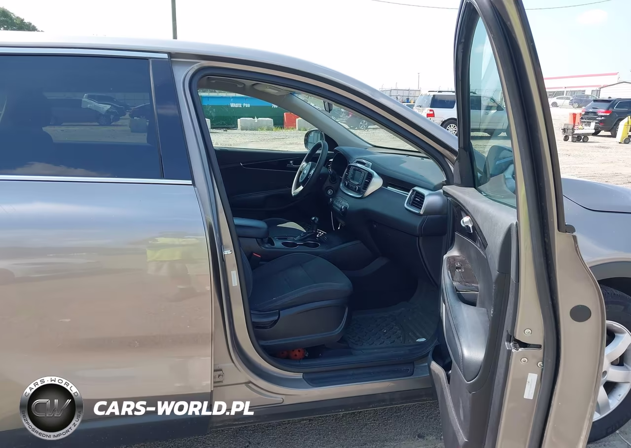 2018 Kia Sorento 2.4L L VIN:5XYPG4A39JG412066 - 5