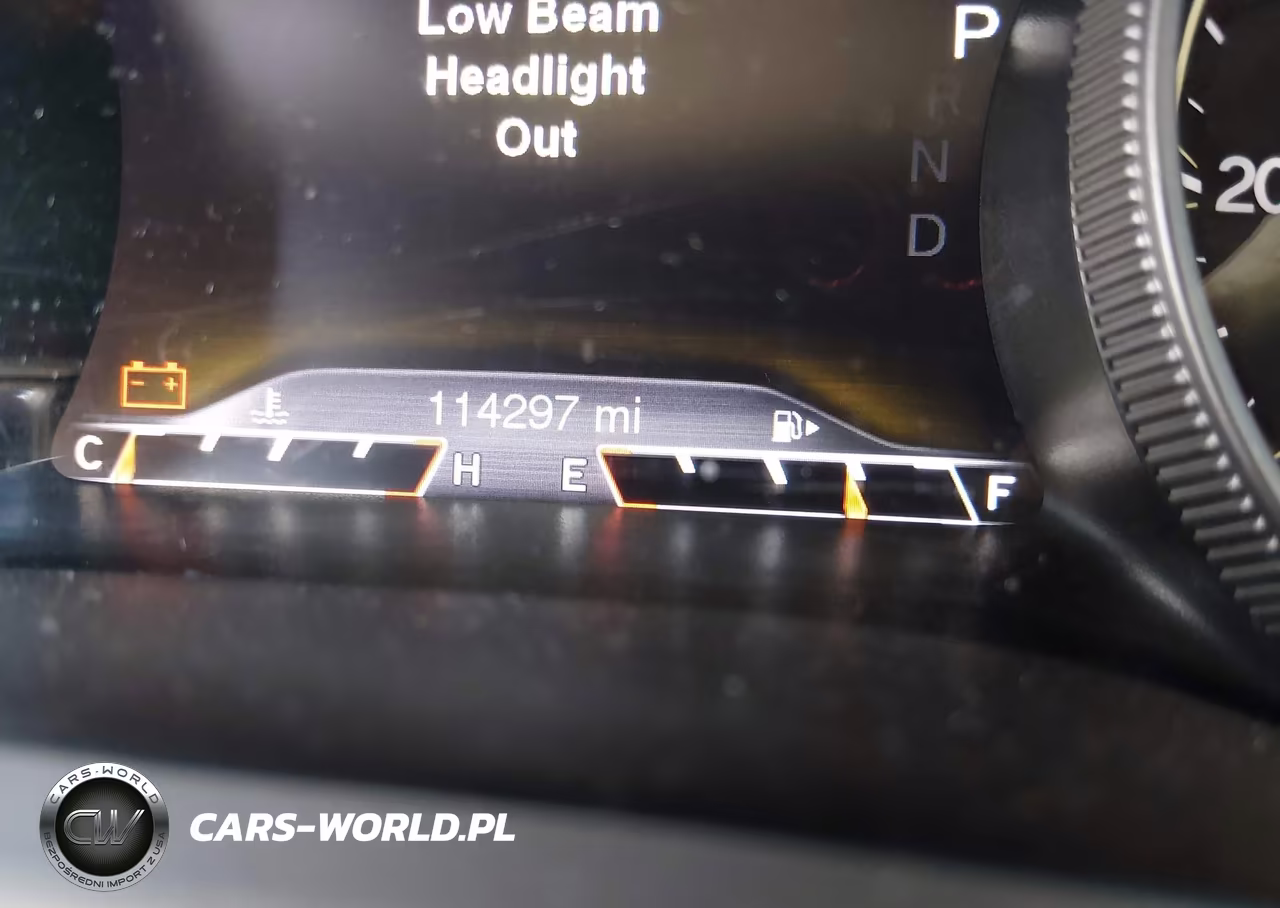 2015 Jeep Cherokee Trailhawk VIN:1C4PJMBS4FW649050 - 15