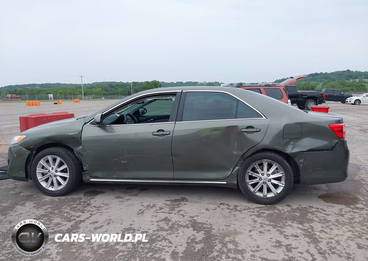 2014 Toyota Camry Hybrid Xle VIN:4T1BD1FK0EU104656 - 14