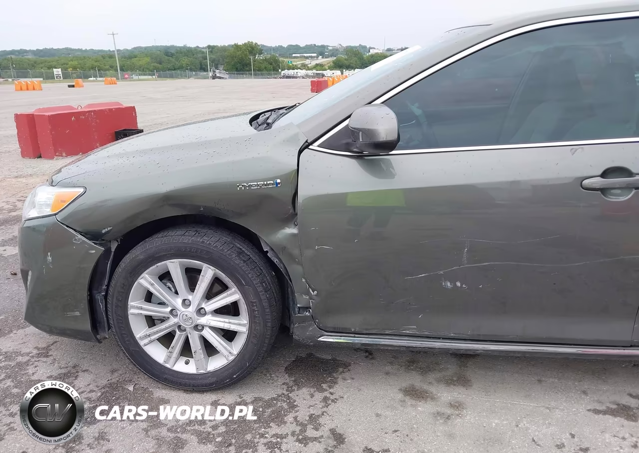 2014 Toyota Camry Hybrid Xle VIN:4T1BD1FK0EU104656 - 6