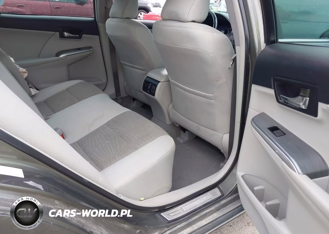 2014 Toyota Camry Hybrid Xle VIN:4T1BD1FK0EU104656 - 8
