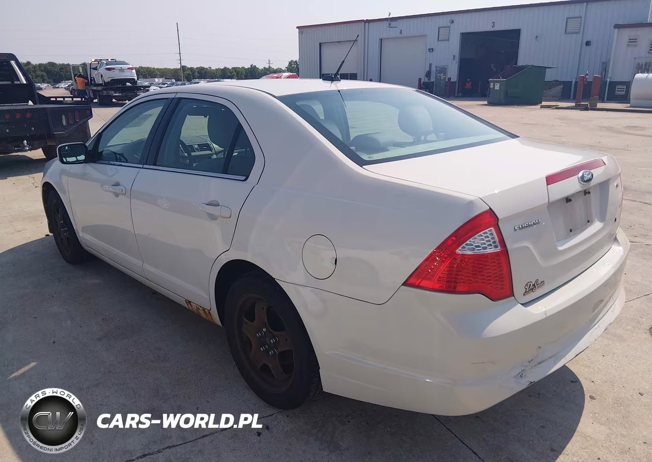 2011 Ford Fusion Se VIN:3FAHP0HA0BR309732 - 3
