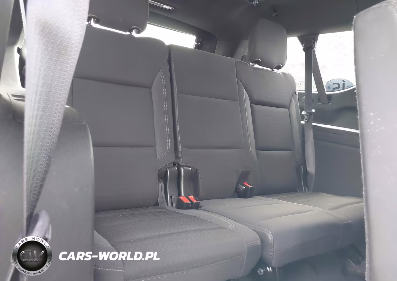 2021 Chevrolet Suburban 4Wd Ls VIN:1GNSKBKD2MR441927 - 18