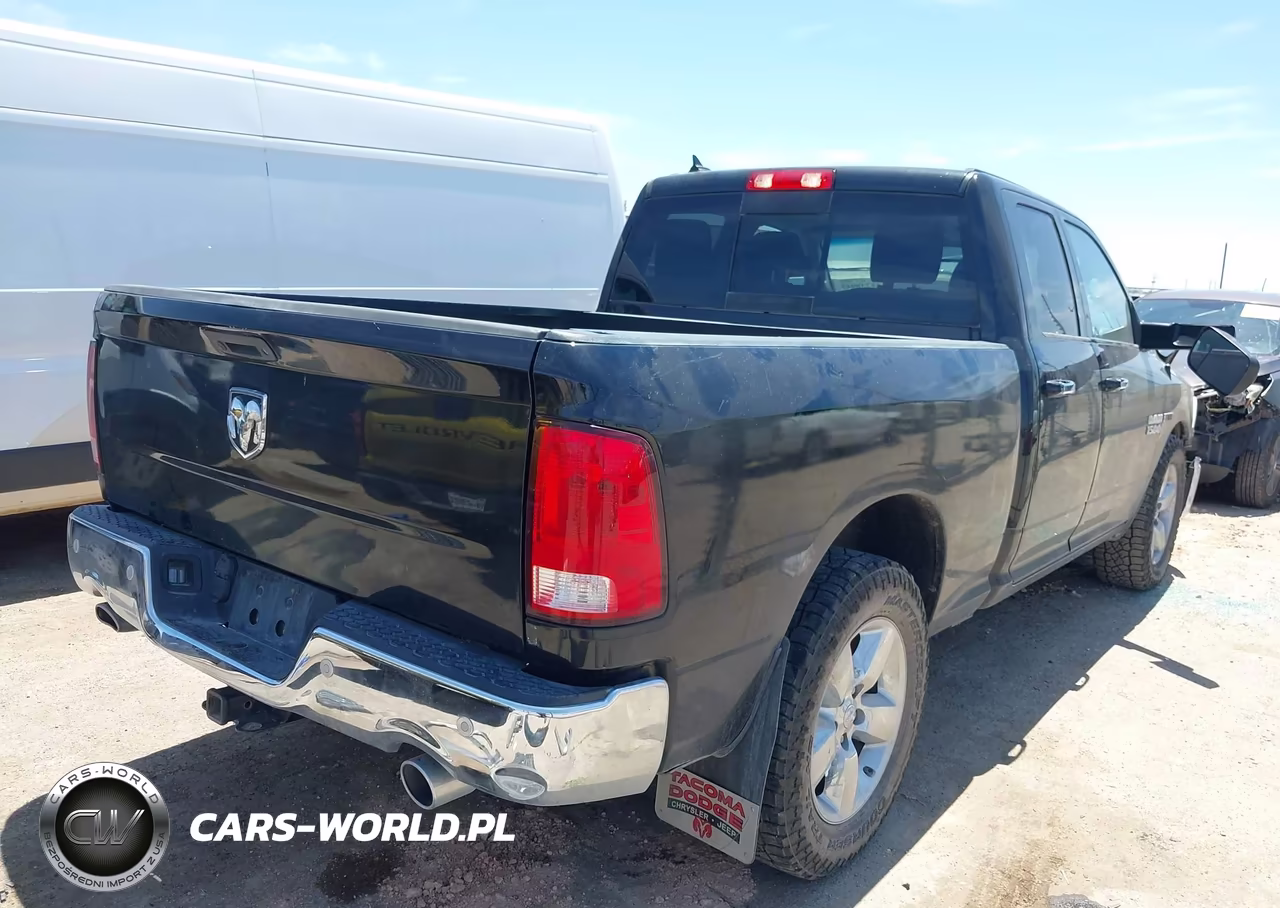 2018 Ram 1500 Big Horn 4X4 6'4 Box VIN:1C6RR7GM0JS228317 - 4