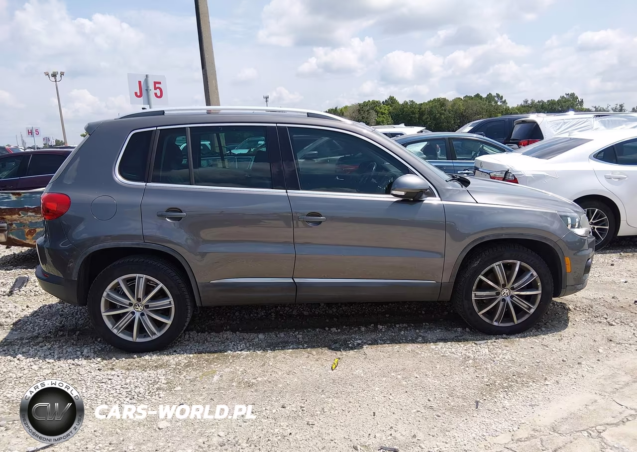 2012 Volkswagen Tiguan Se VIN:WVGAV7AX7CW000696 - 13