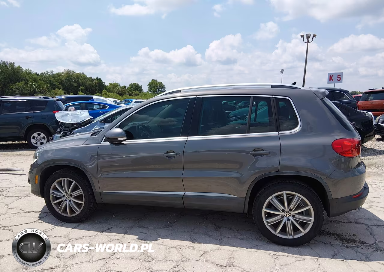 2012 Volkswagen Tiguan Se VIN:WVGAV7AX7CW000696 - 14