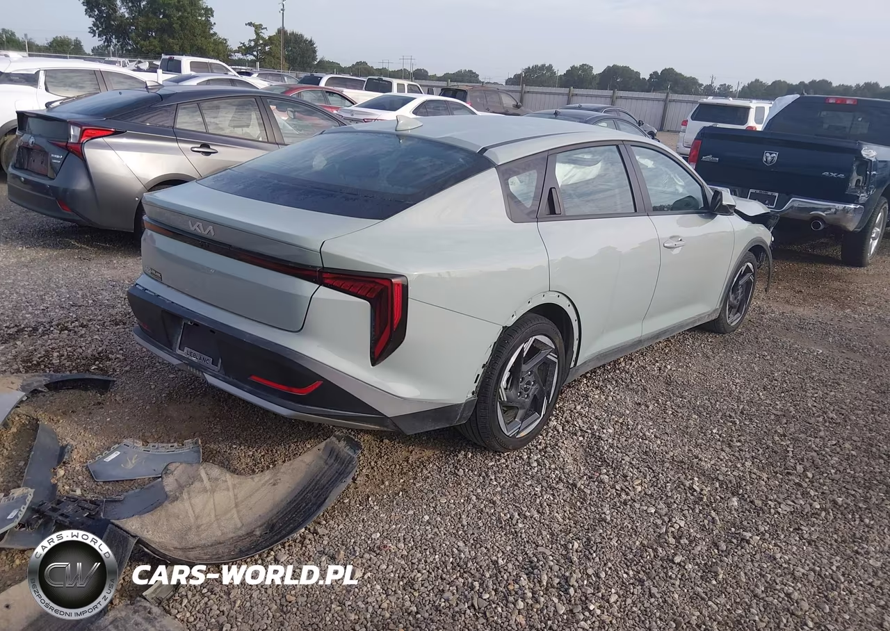 2025 Kia K4 Ex VIN:3KPFU4DE2SE223856 - 4