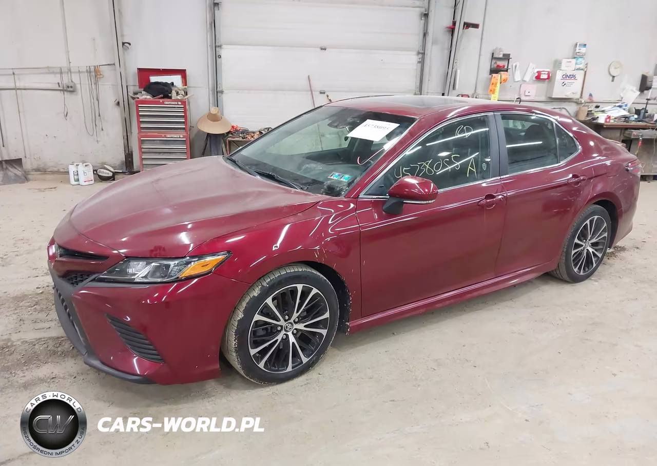 2018 Toyota Camry Se VIN:4T1B11HK6JU648692 - 2